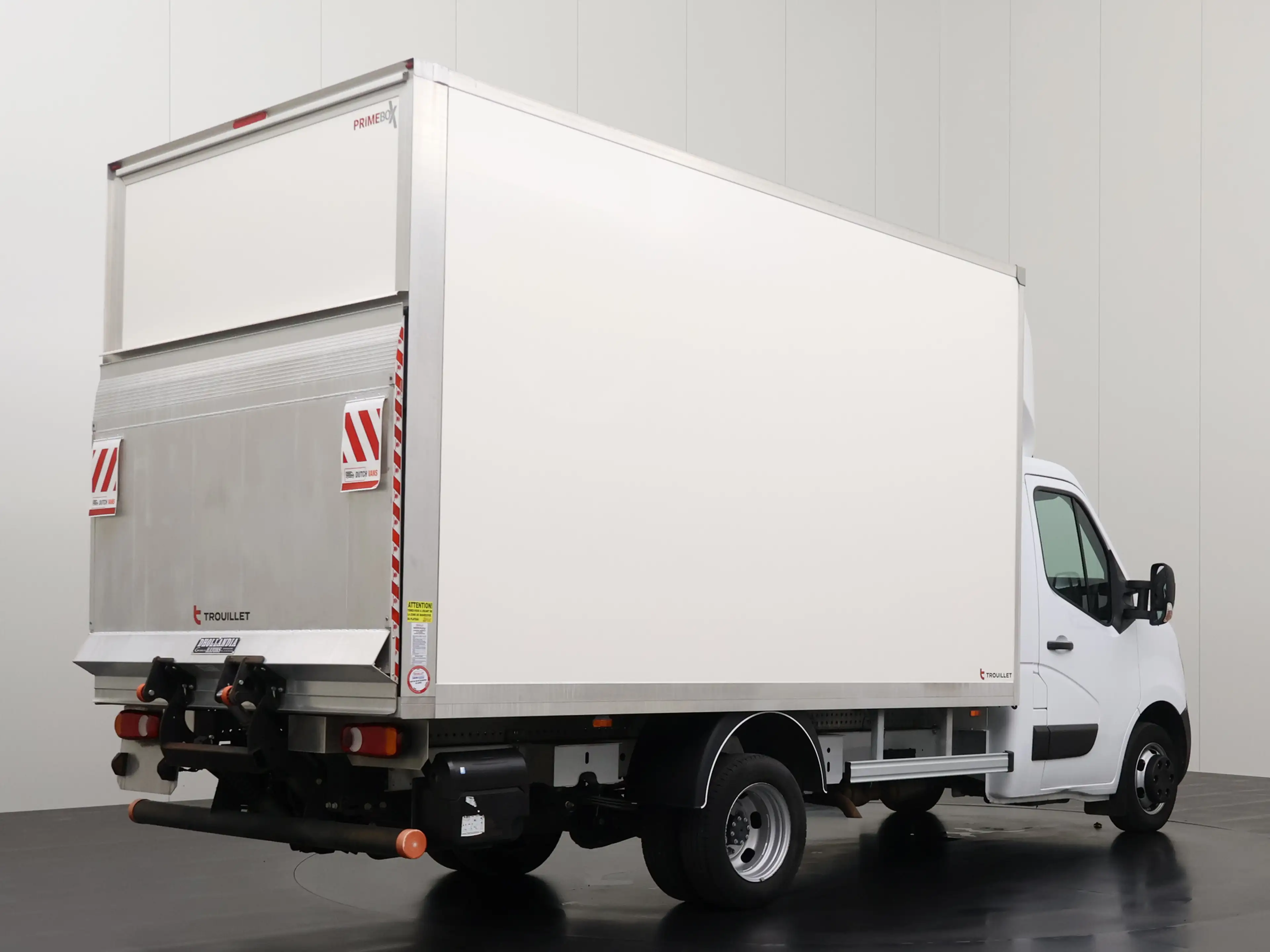Renault Master 2.3DCI 165PK Dubbellucht Bakwagen+Laadklep | Daksp — photo 2