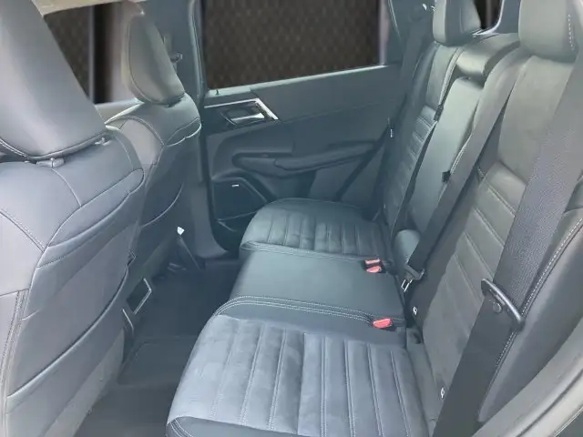 Mitsubishi Outlander PHEV 2,4 4WD Invite 220V AT 25 Ansicht 9