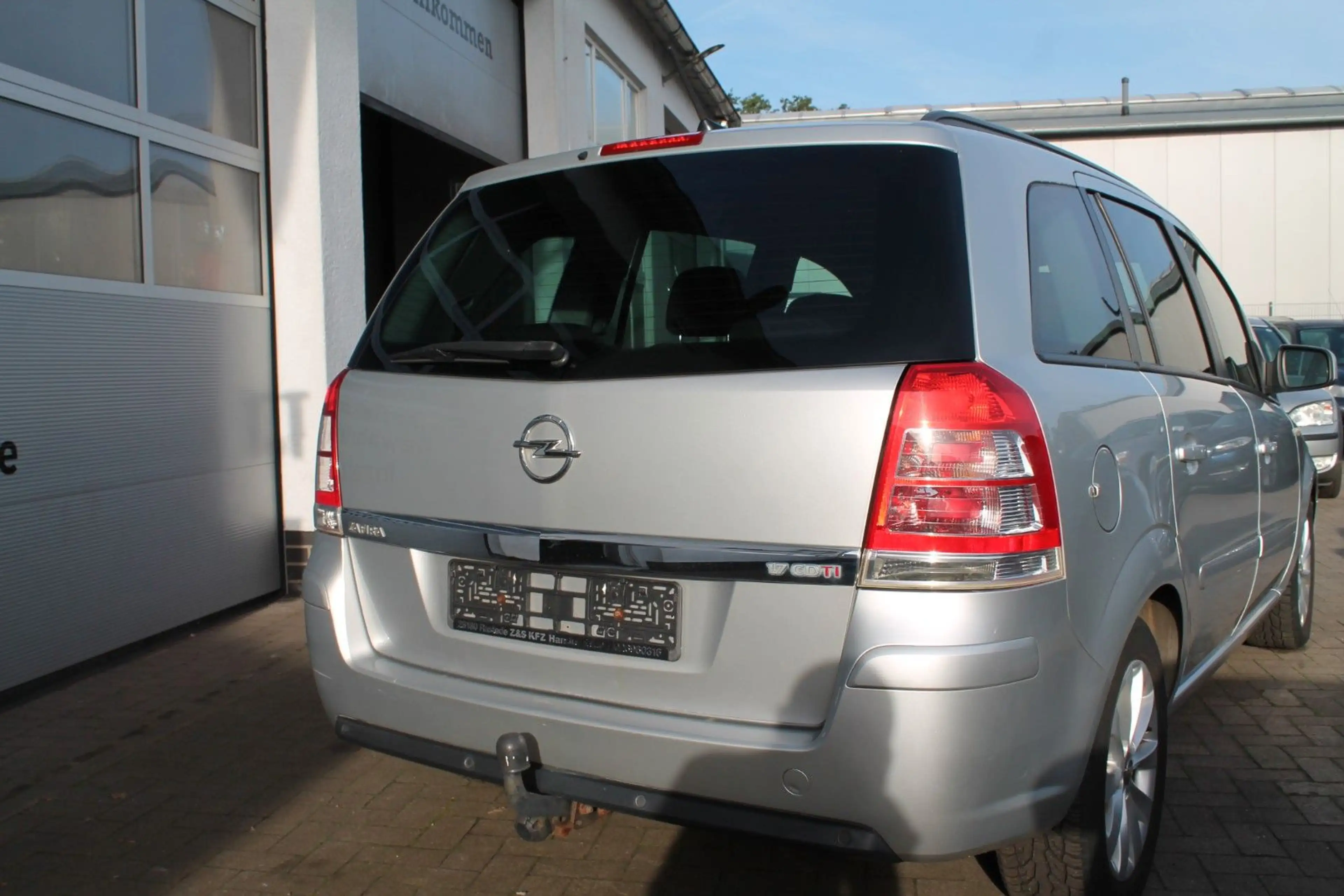 Opel Zafira B Family *TÜV-NEU* — photo 5