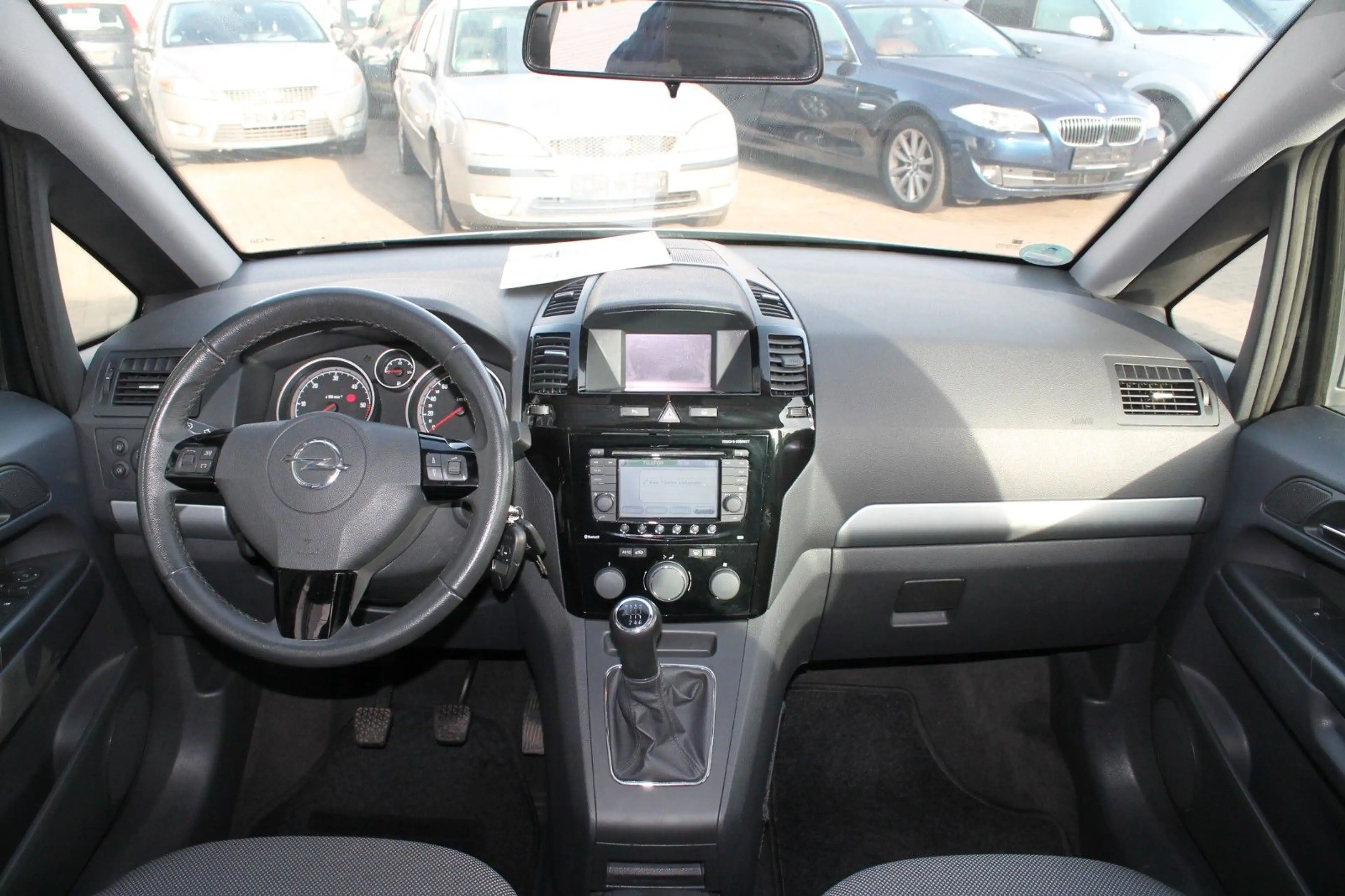 Opel Zafira B Family *TÜV-NEU* — photo 8