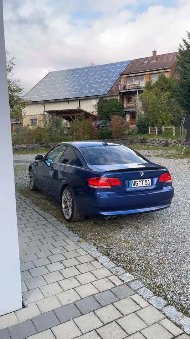 BMW 325 325i Coupe - 1