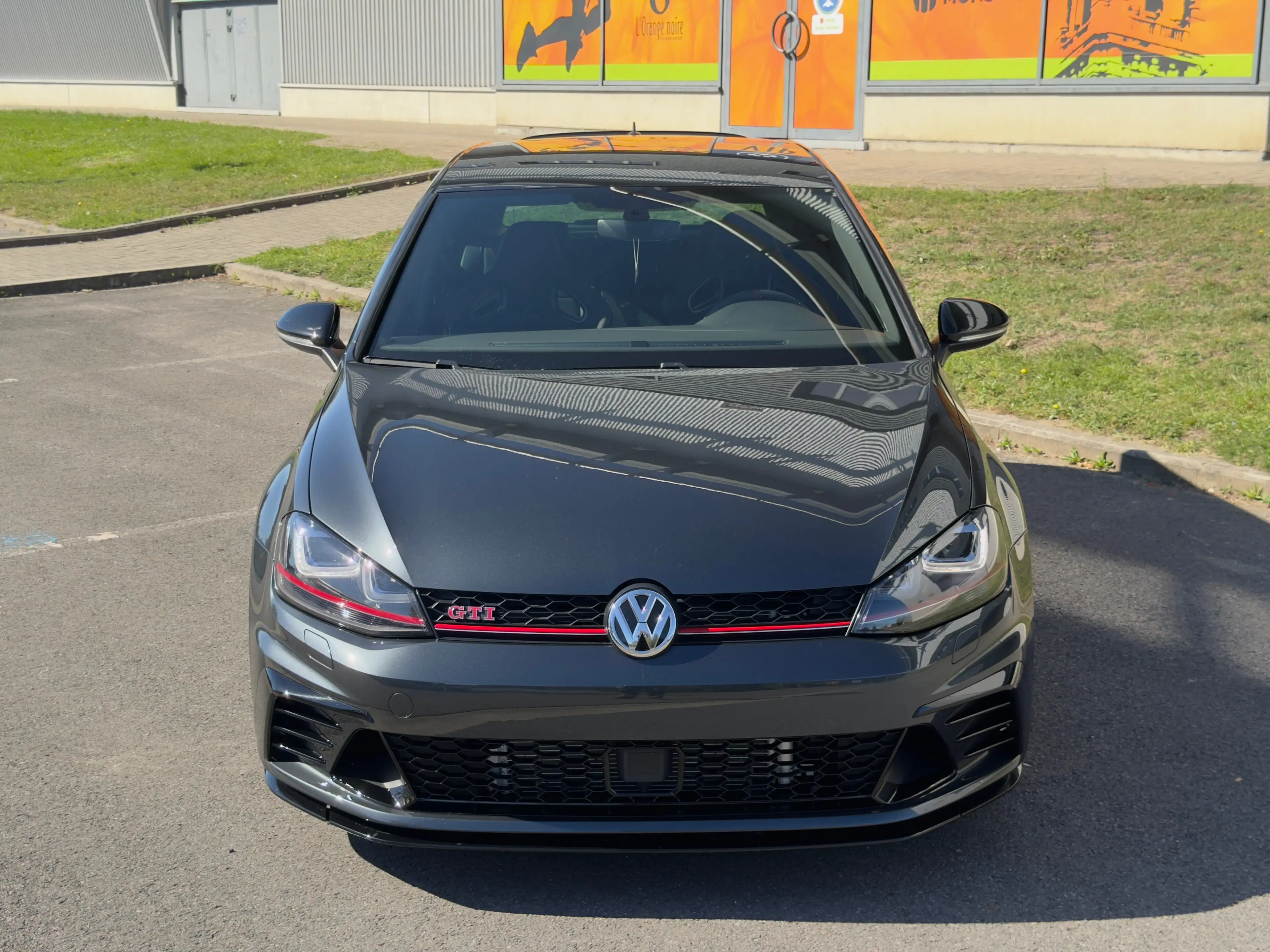 Volkswagen Golf GTI CLUBSPORT - RECARO - DSG - DYNAUDIO — photo 2