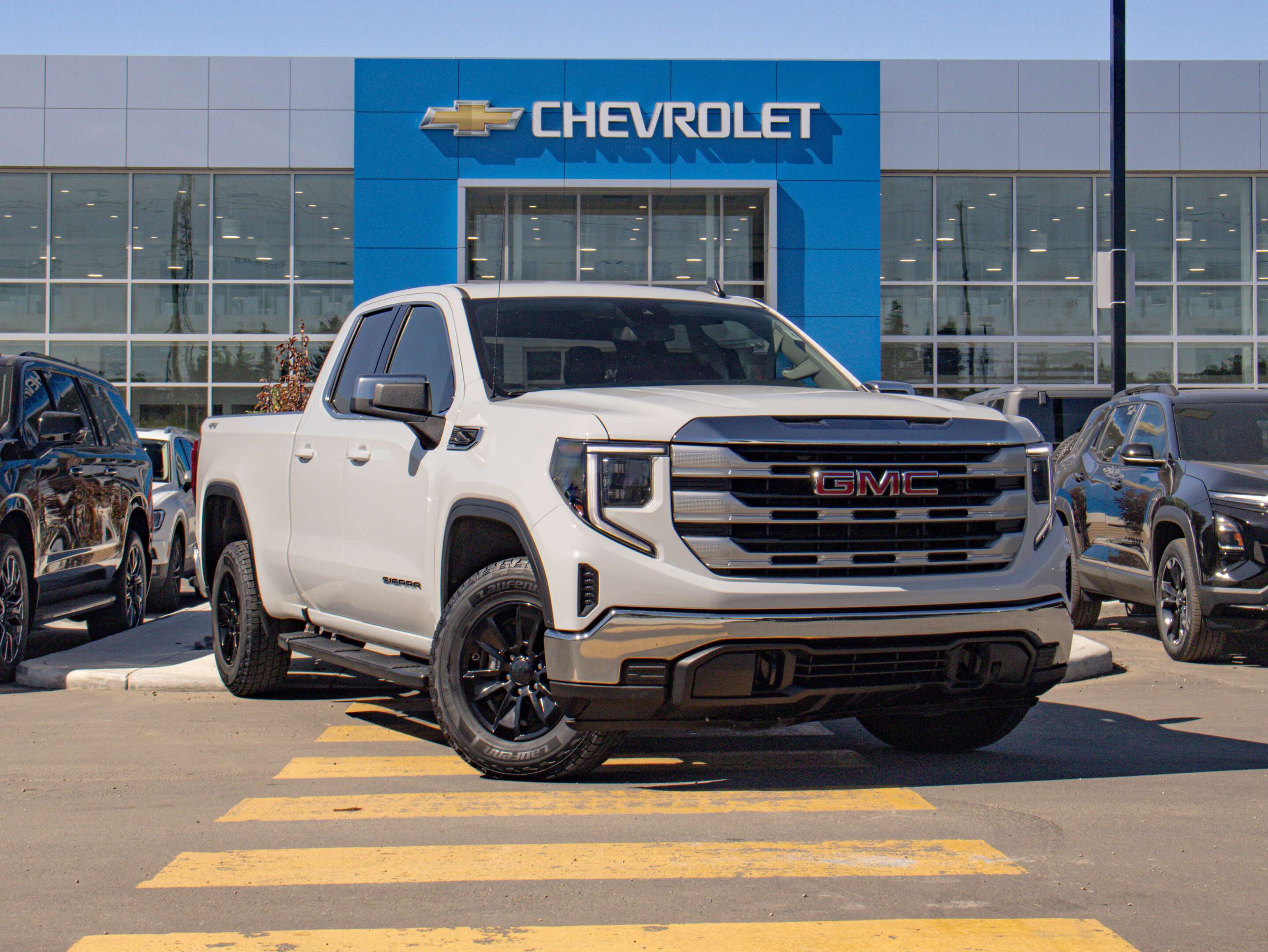 2023 GMC Sierra 1500 SLE 2.7T | Heated Front Seats — снимка 1