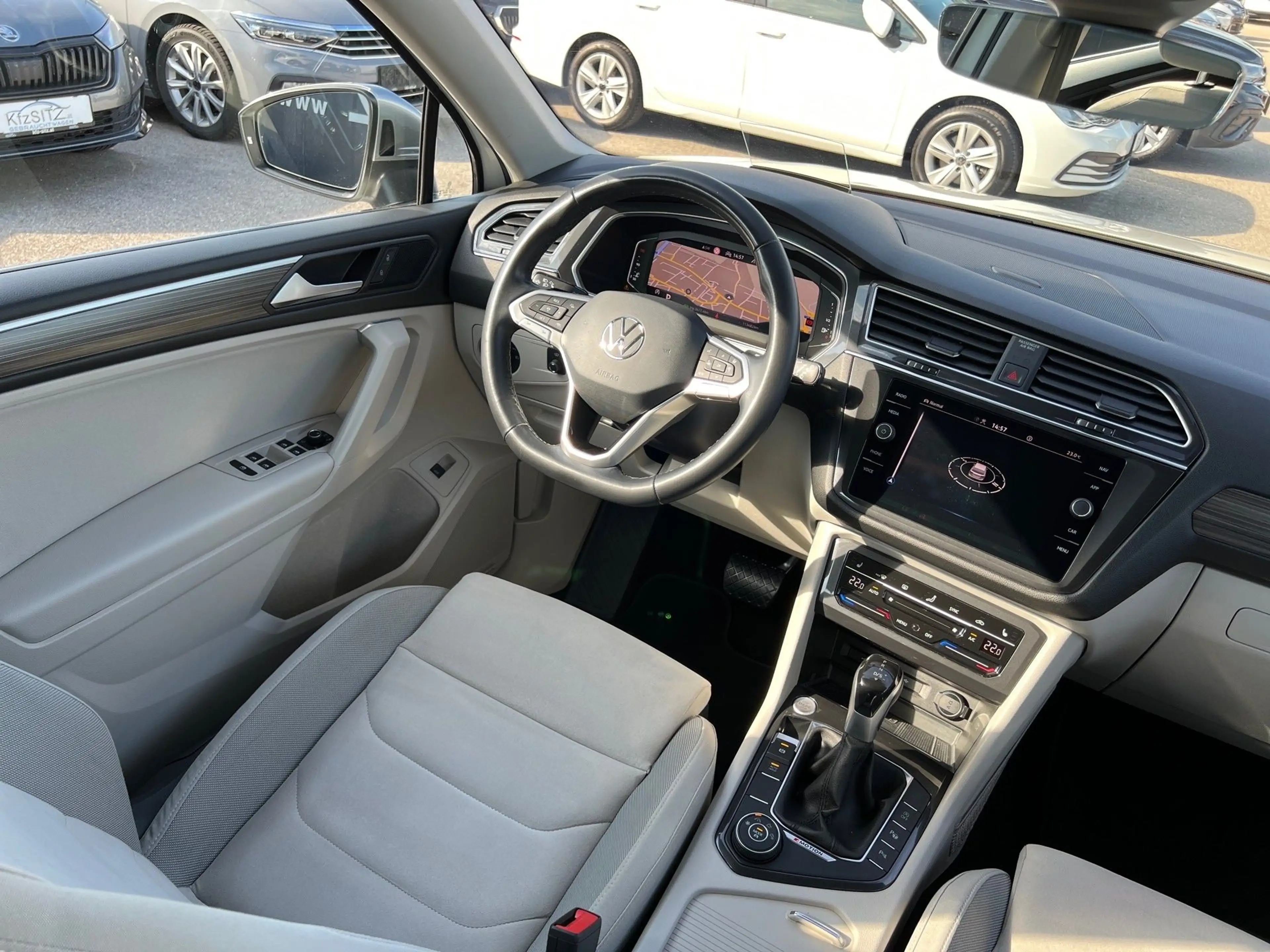 Volkswagen Tiguan Allspace 2,0 TDI 4Motion Elegance DSG — photo 12