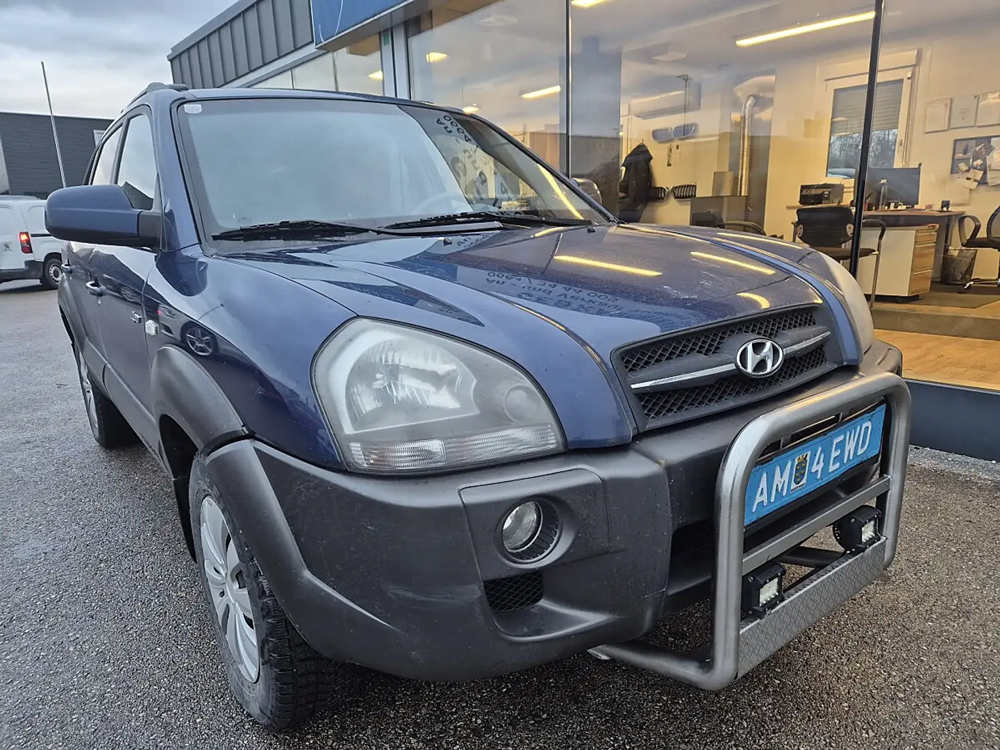 Hyundai TUCSON Tucson 2,0 CRDi 4WD Blau - 2