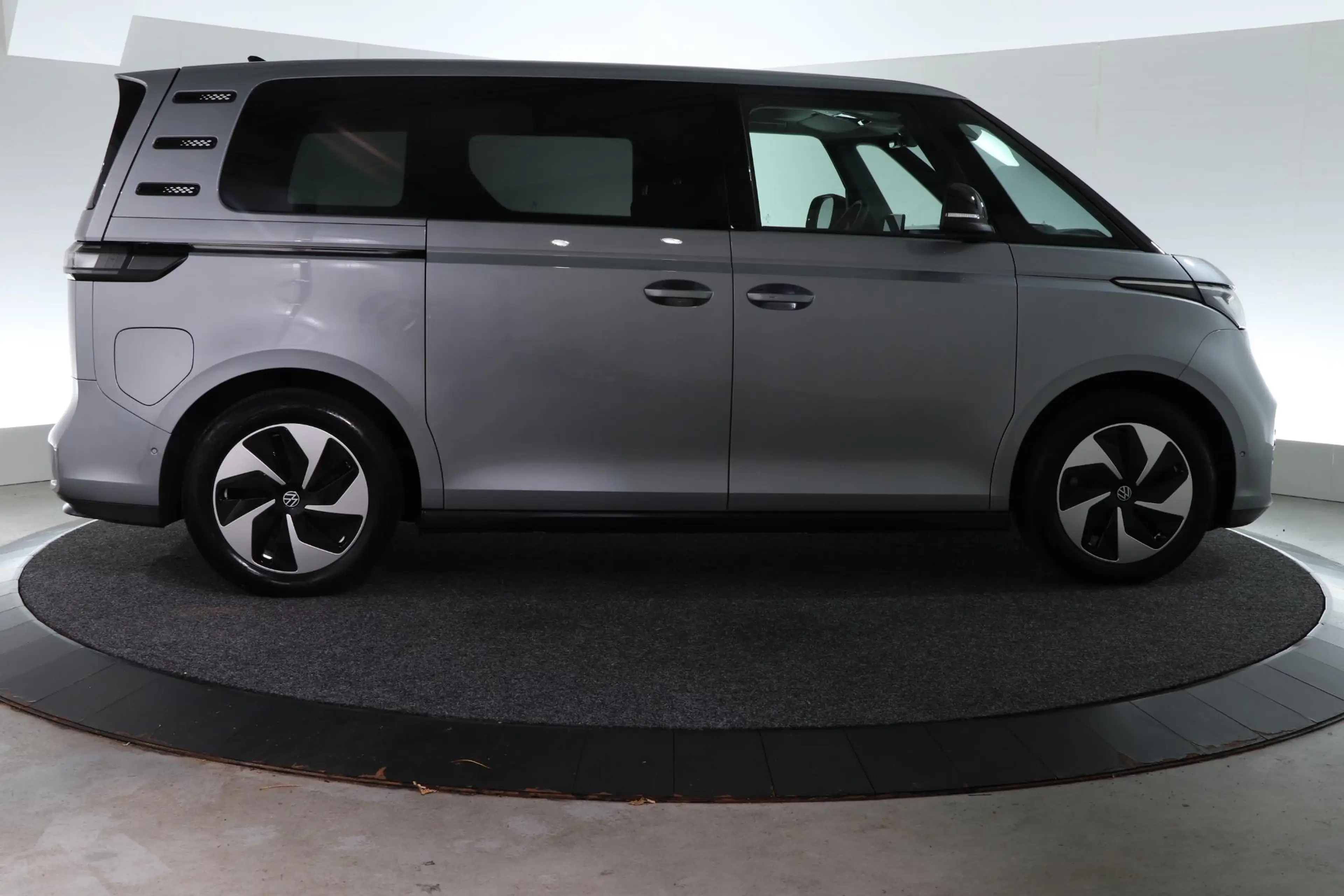 Volkswagen ID. Buzz Pro Bulli 79 kWh 6p. | 2X SCHUIFDR. | ADAP. CRUISE — photo 6