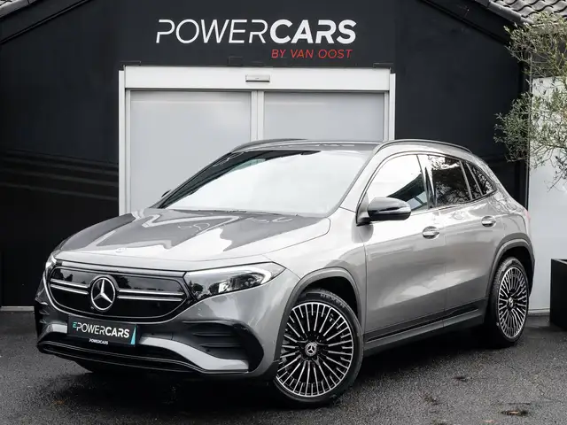 Mercedes-Benz EQA 350 4Matic | AMG Line | Night | 20" AMG | Camera | CarPlay