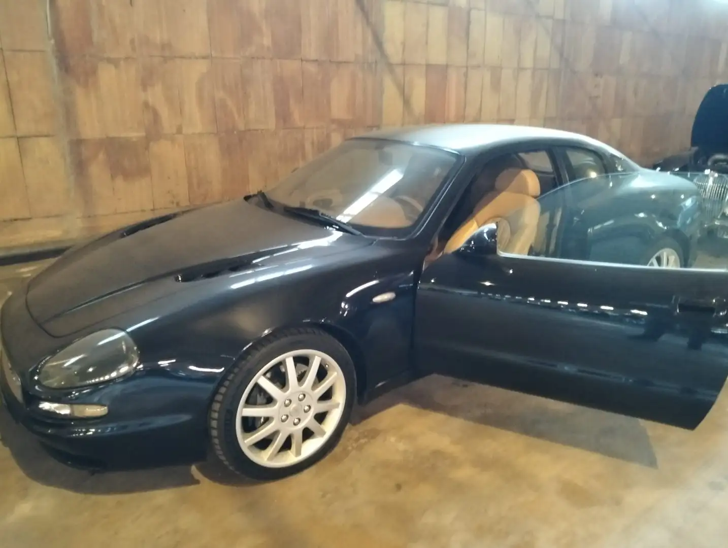 Maserati 3200 Grau - 1