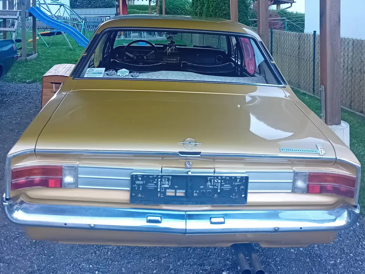Opel Commodore A Limousine, foto 8