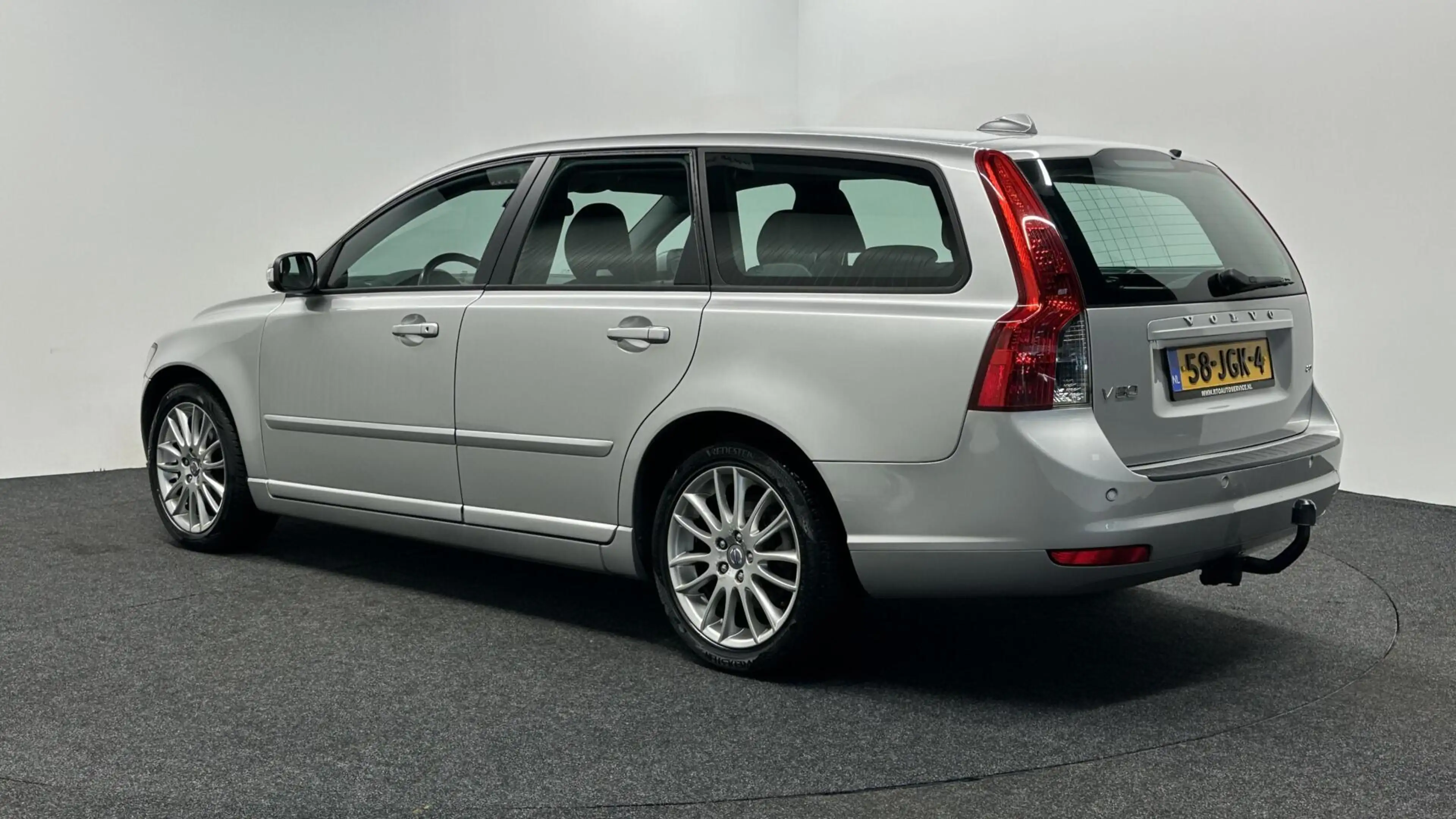 Volvo V50 2.0 Edition II ECC LEER TREKHAAK CRUISE LM. — photo 4