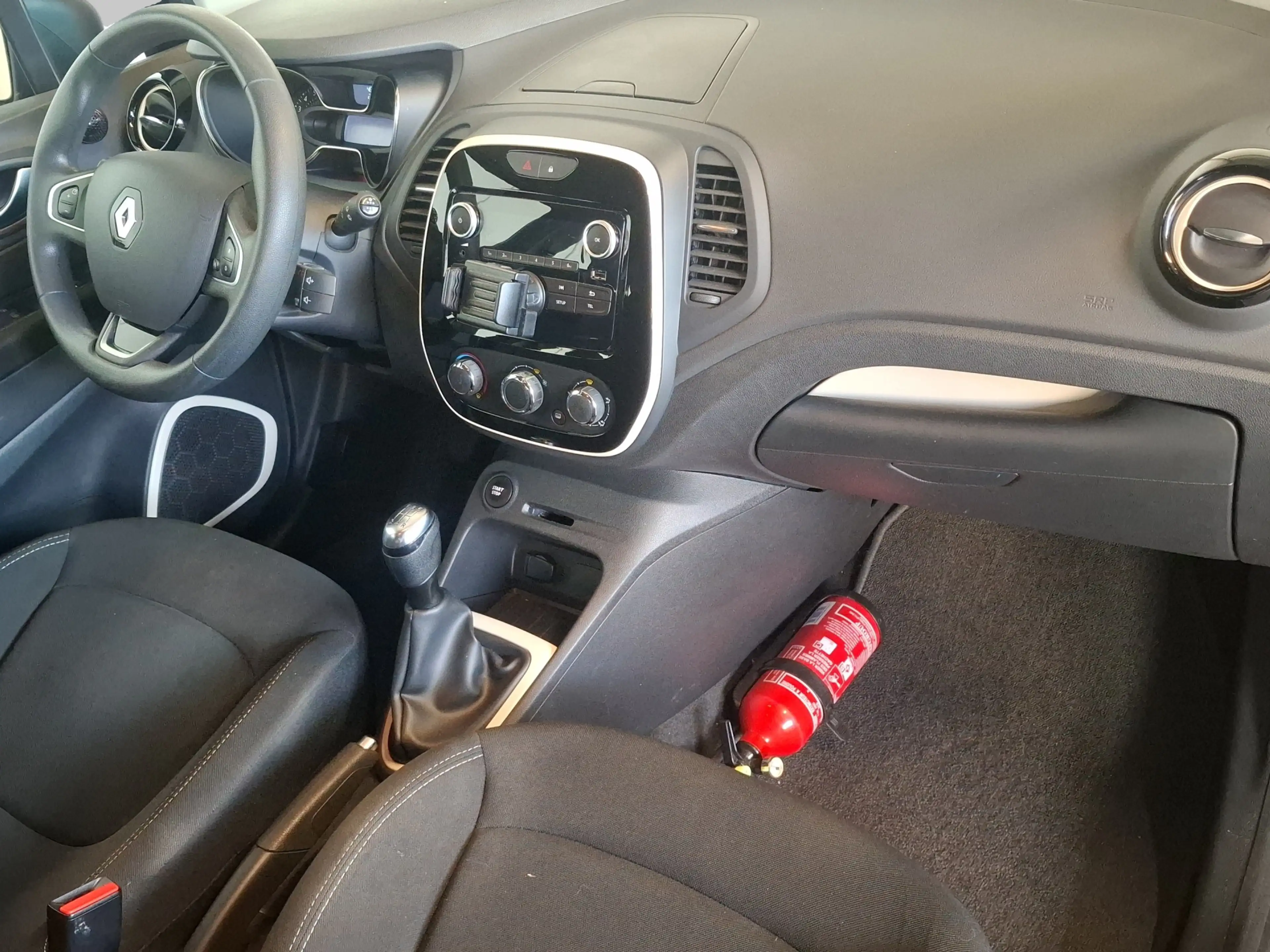 Renault Captur 0.9 TCe Life BLUETOOTH CRUISE CONTROL — photo 8