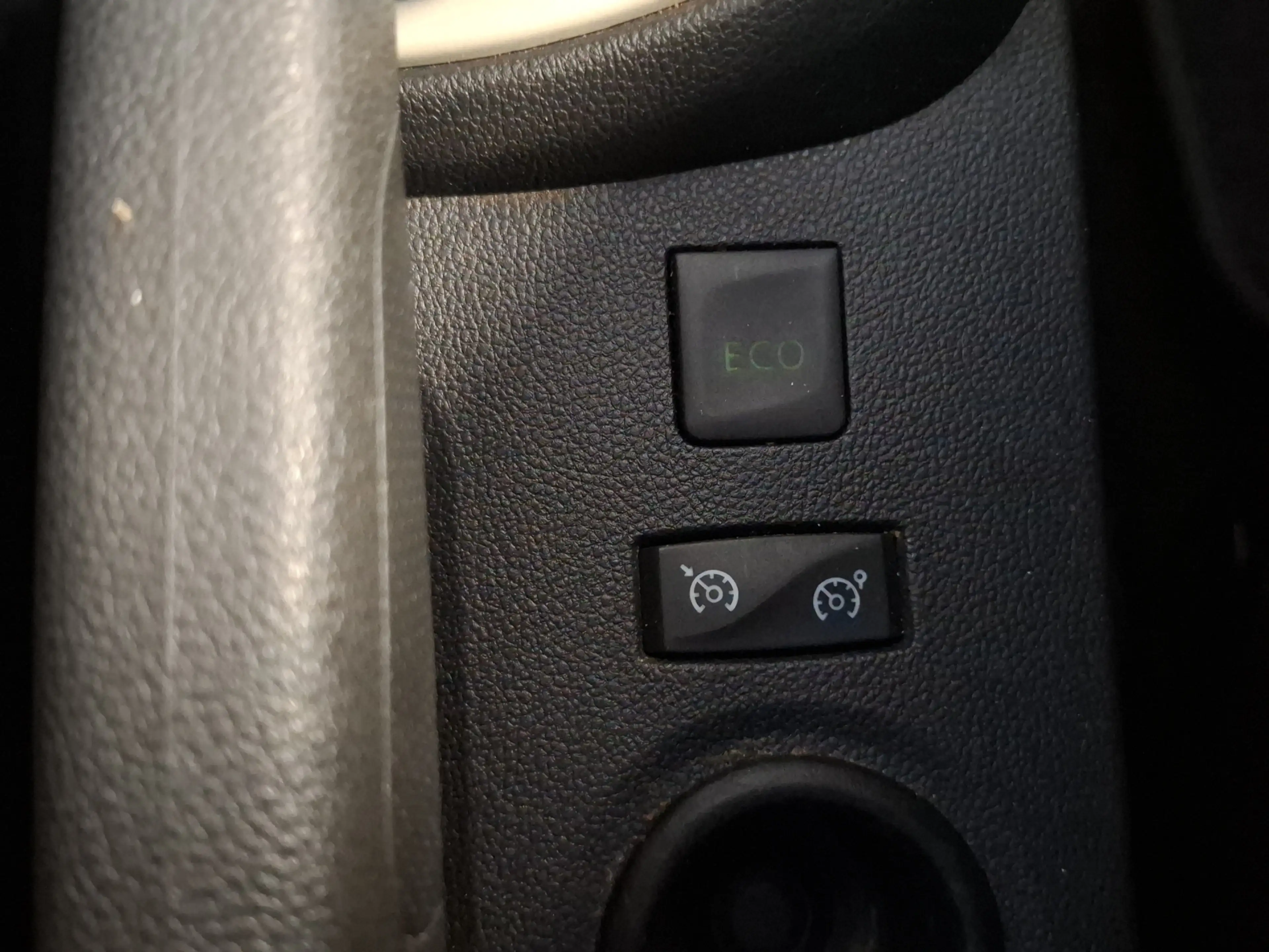 Renault Captur 0.9 TCe Life BLUETOOTH CRUISE CONTROL — photo 14