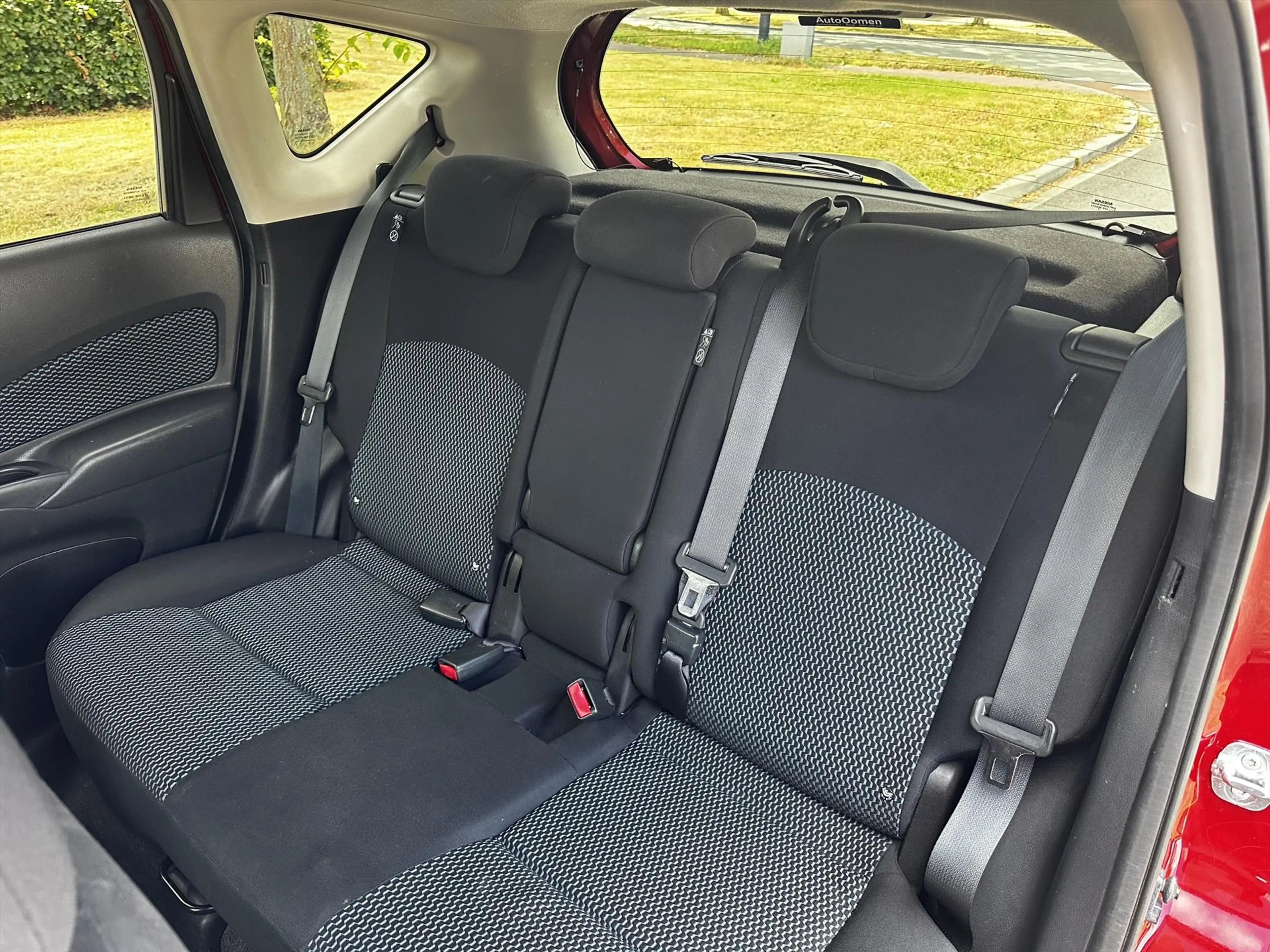 Nissan Note 1.2 80pk Connect Edition Clima Navi LM Mooi 1-Eig. — photo 17