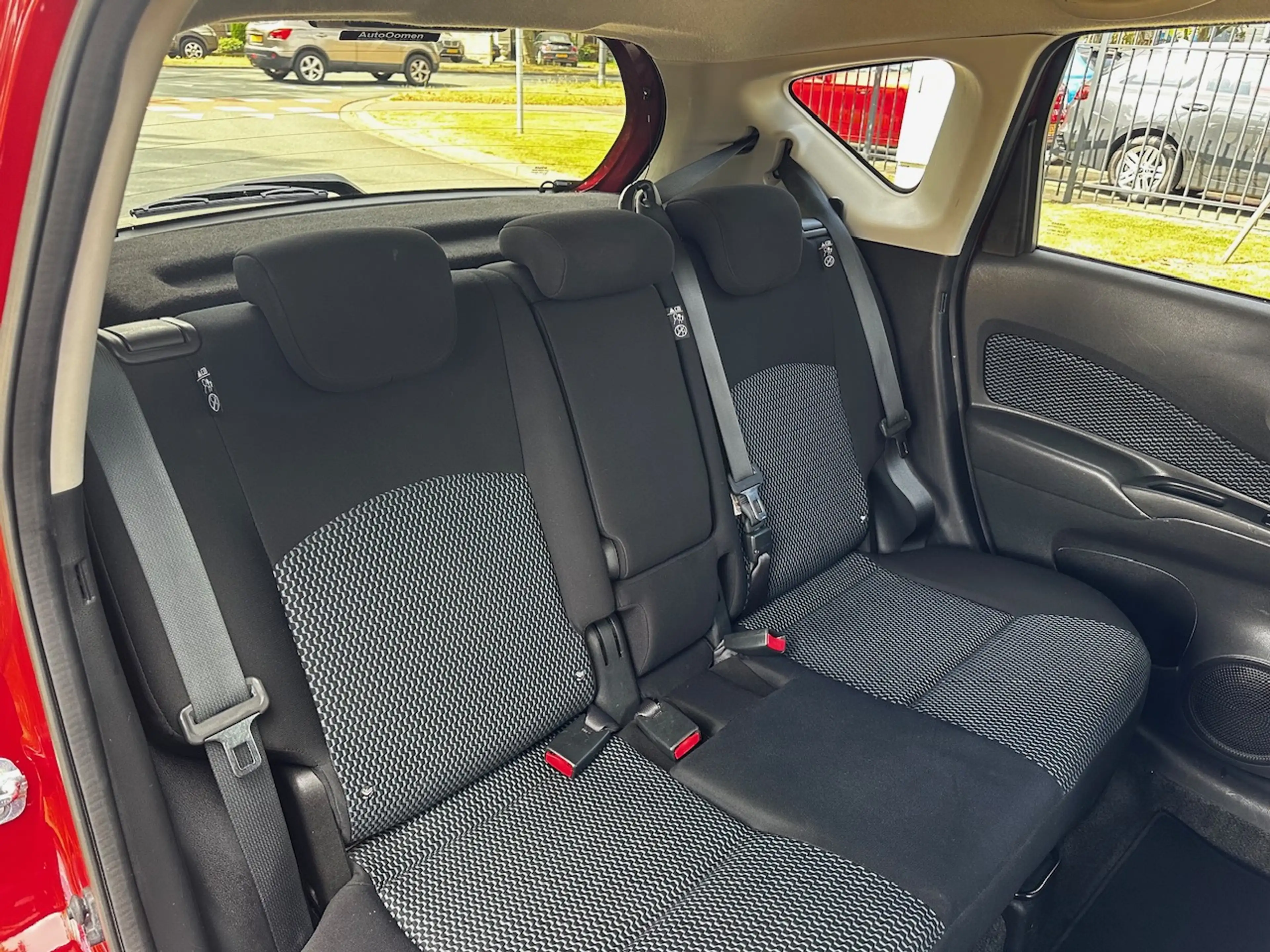Nissan Note 1.2 80pk Connect Edition Clima Navi LM Mooi 1-Eig. — photo 36
