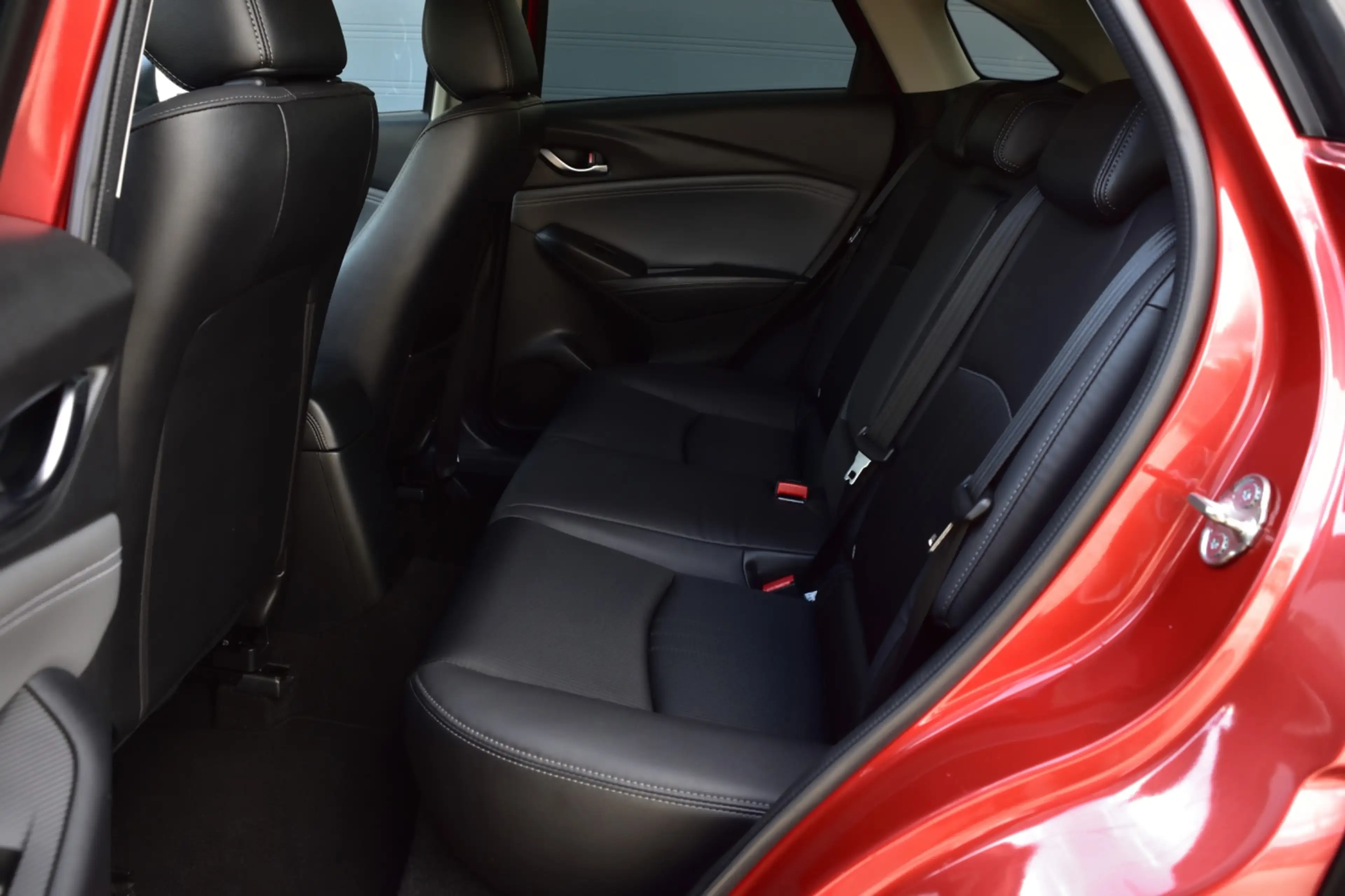 Mazda CX-3 2.0 SkyActiv-G 120 GT-M Navi, Camera, Led, Head-up — photo 36