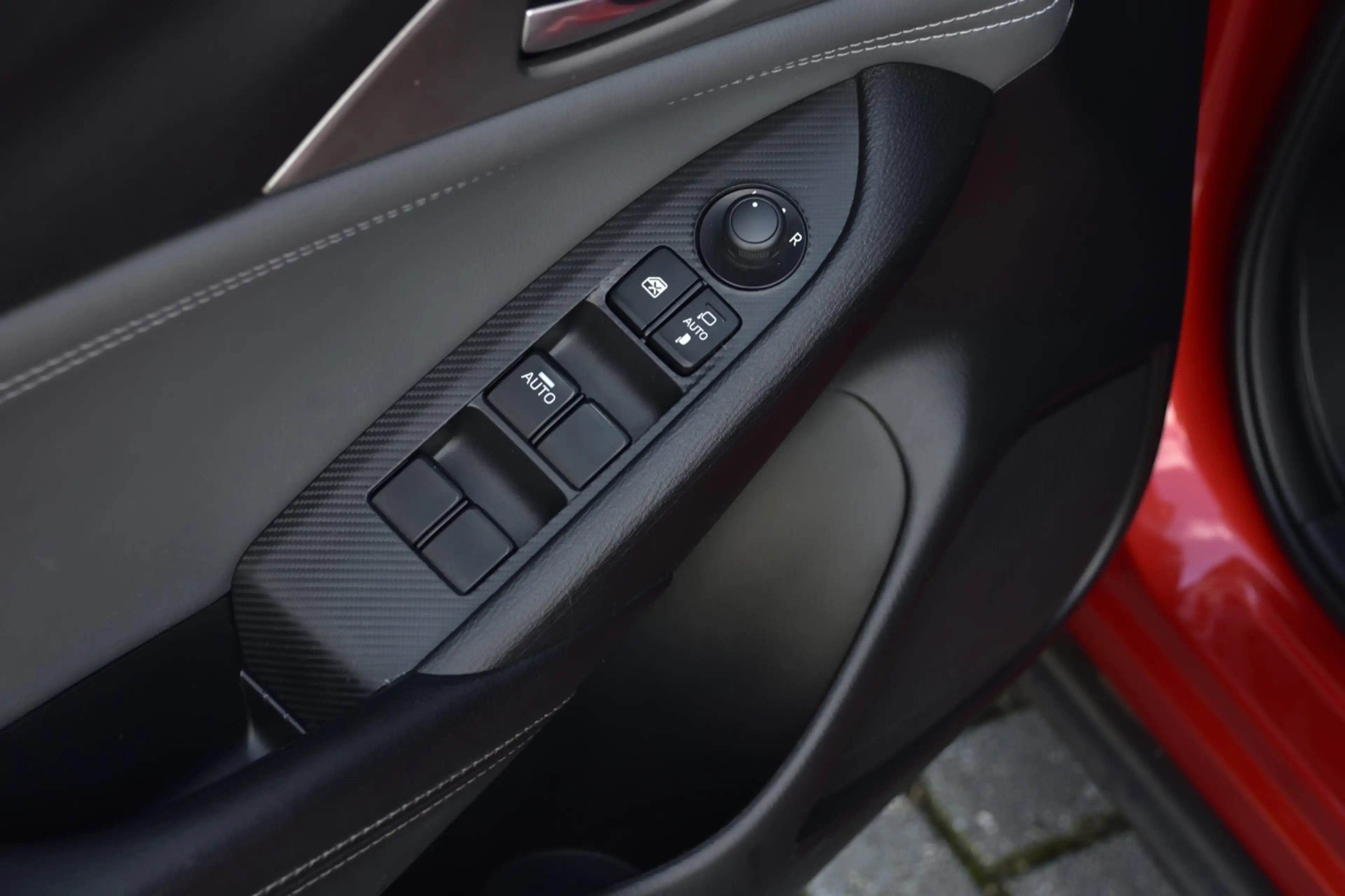 Mazda CX-3 2.0 SkyActiv-G 120 GT-M Navi, Camera, Led, Head-up — photo 38