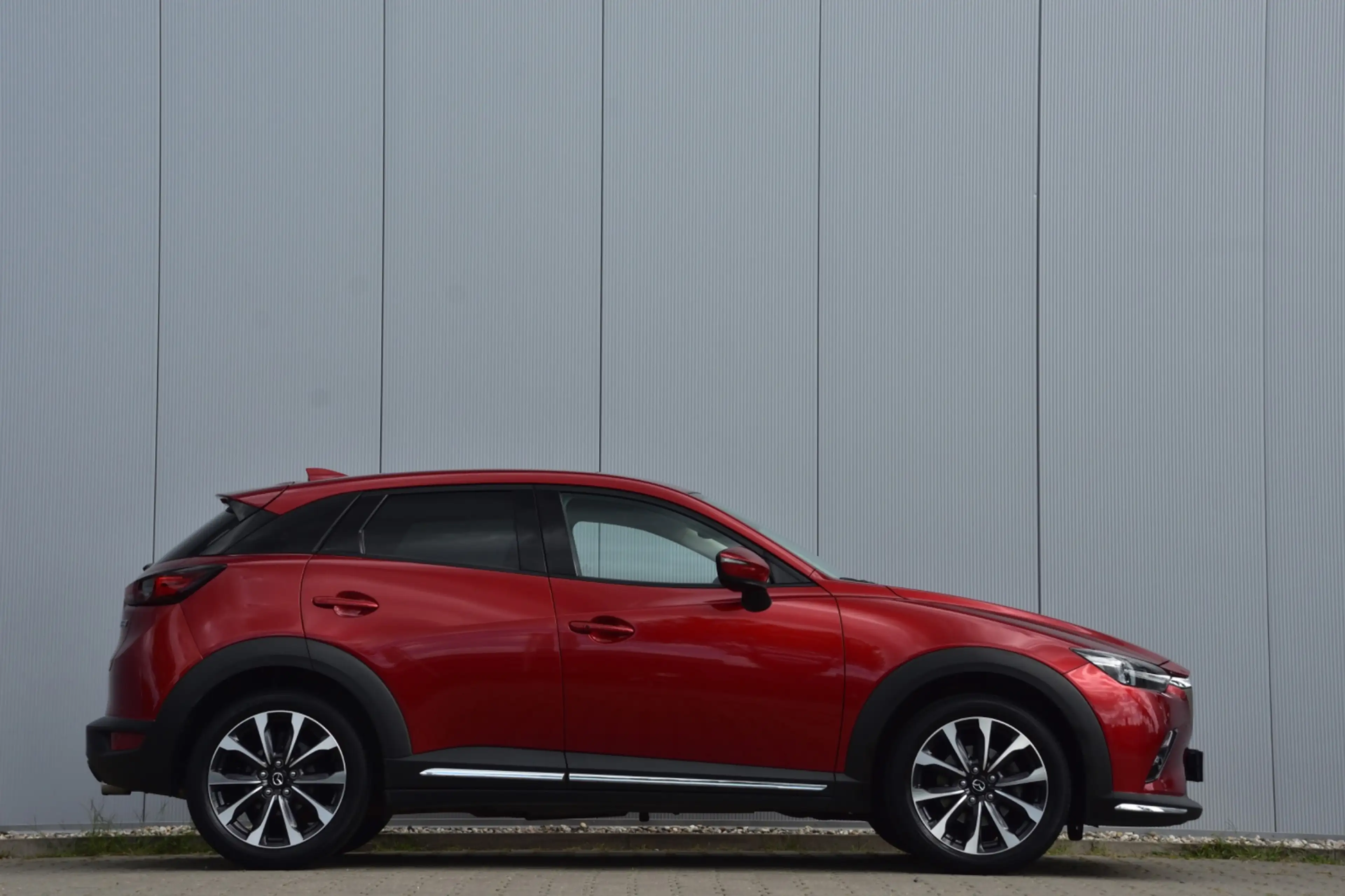 Mazda CX-3 2.0 SkyActiv-G 120 GT-M Navi, Camera, Led, Head-up — photo 26