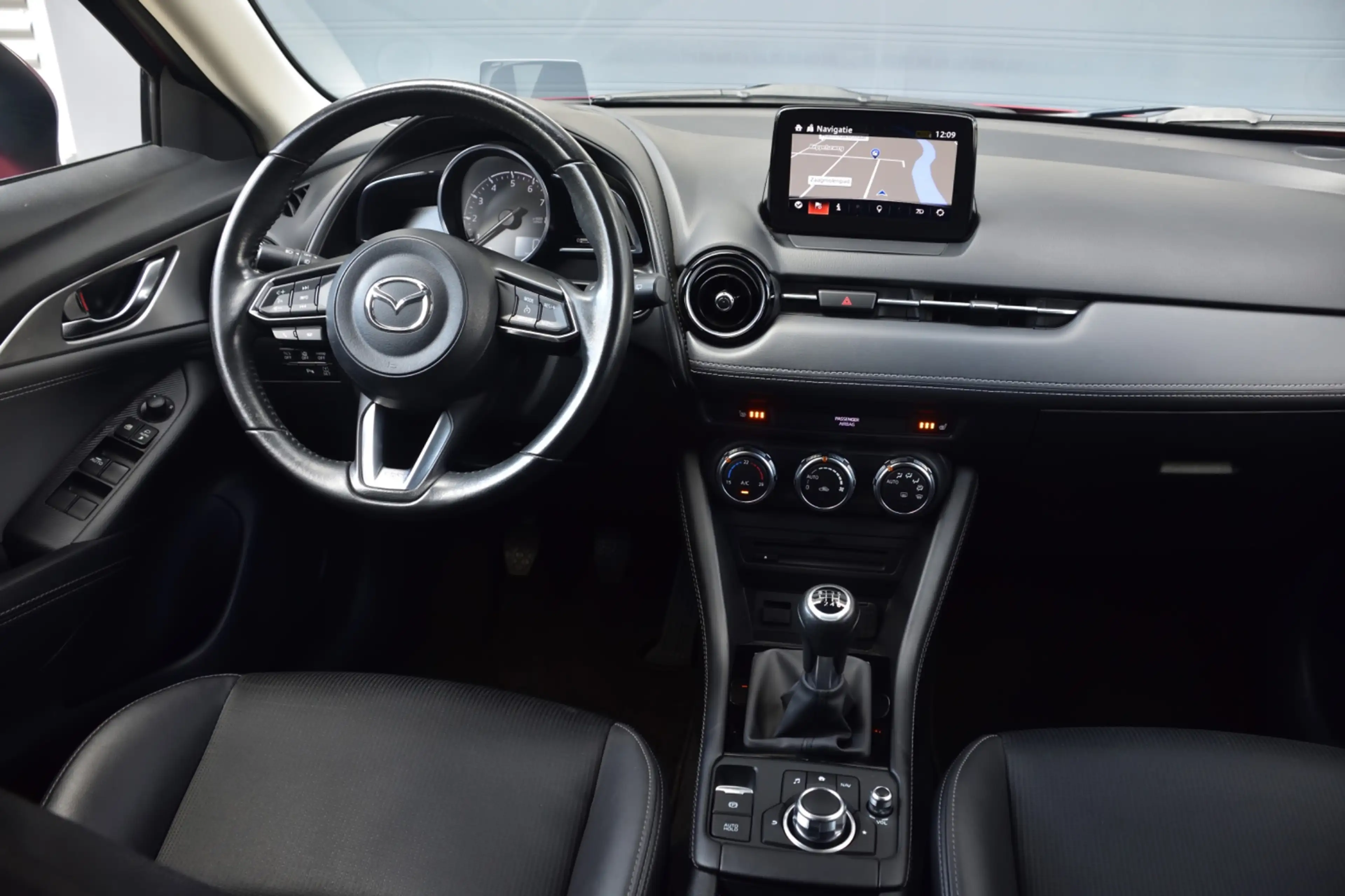 Mazda CX-3 2.0 SkyActiv-G 120 GT-M Navi, Camera, Led, Head-up — photo 3
