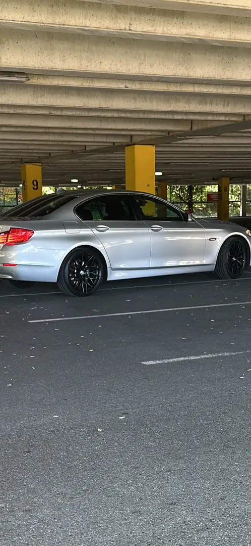 BMW 525 525d Österreich-Paket Aut. - 1