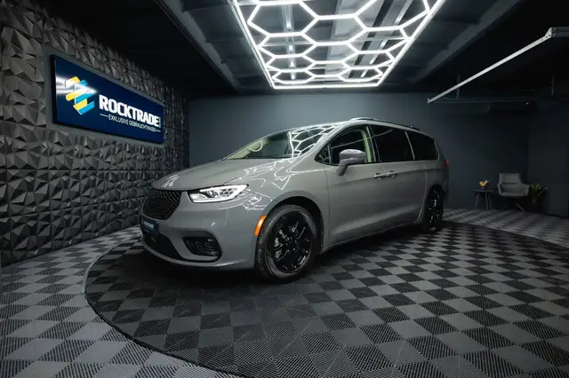 Chrysler Pacifica 3.6 V6 Night Paket *LED*CarPlay*7Sitze*