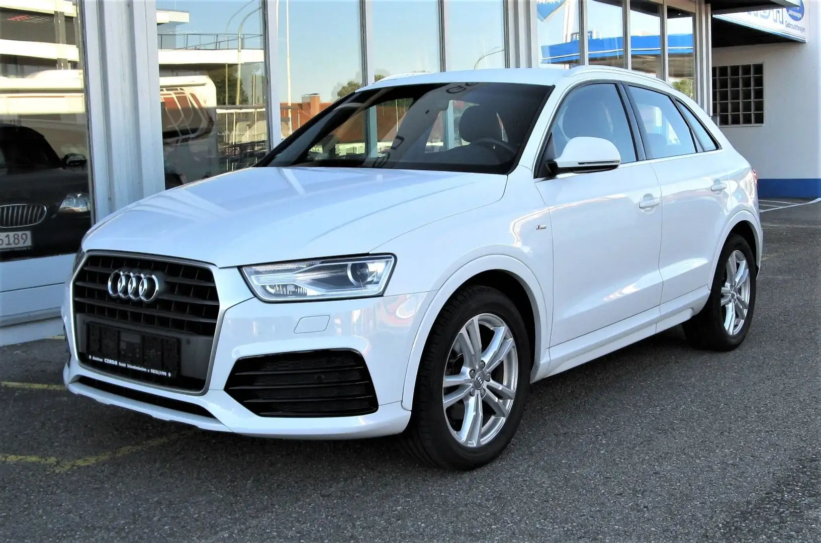 Audi Q3 S line Sport*Automatik*Xenon*Euro6* Blanc - 2