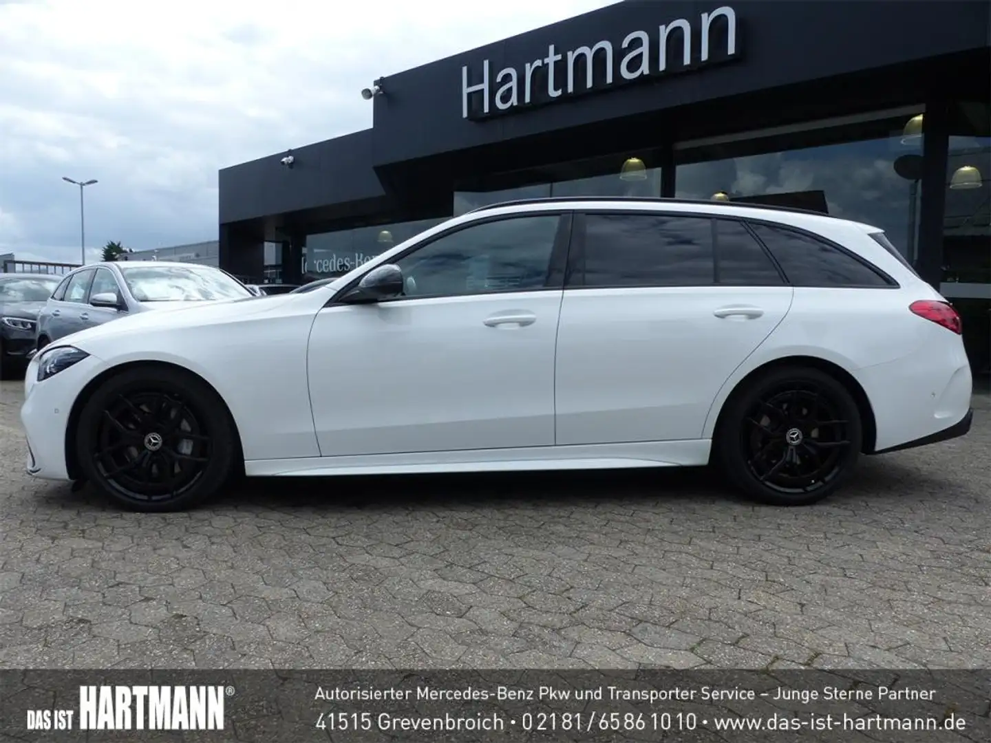 Mercedes-Benz C 200 T AMG+NIGHT+AHK+PANO+MBUX+RÜF.-KAMERA+AMBI Wit - 2