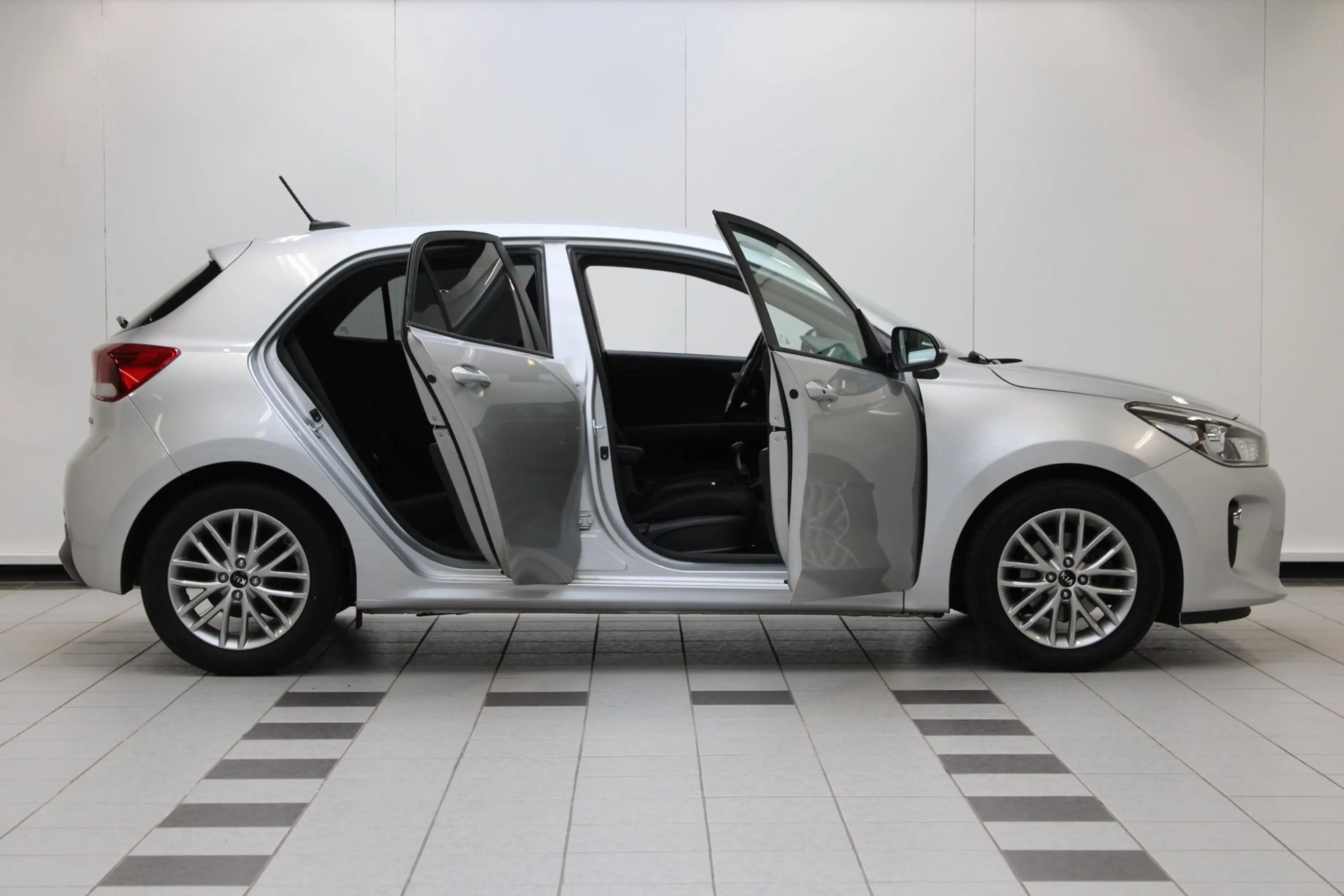 Kia Rio 1.0 TGDI First Edition|Camera|Carplay|Trekhaak|Key — photo 7