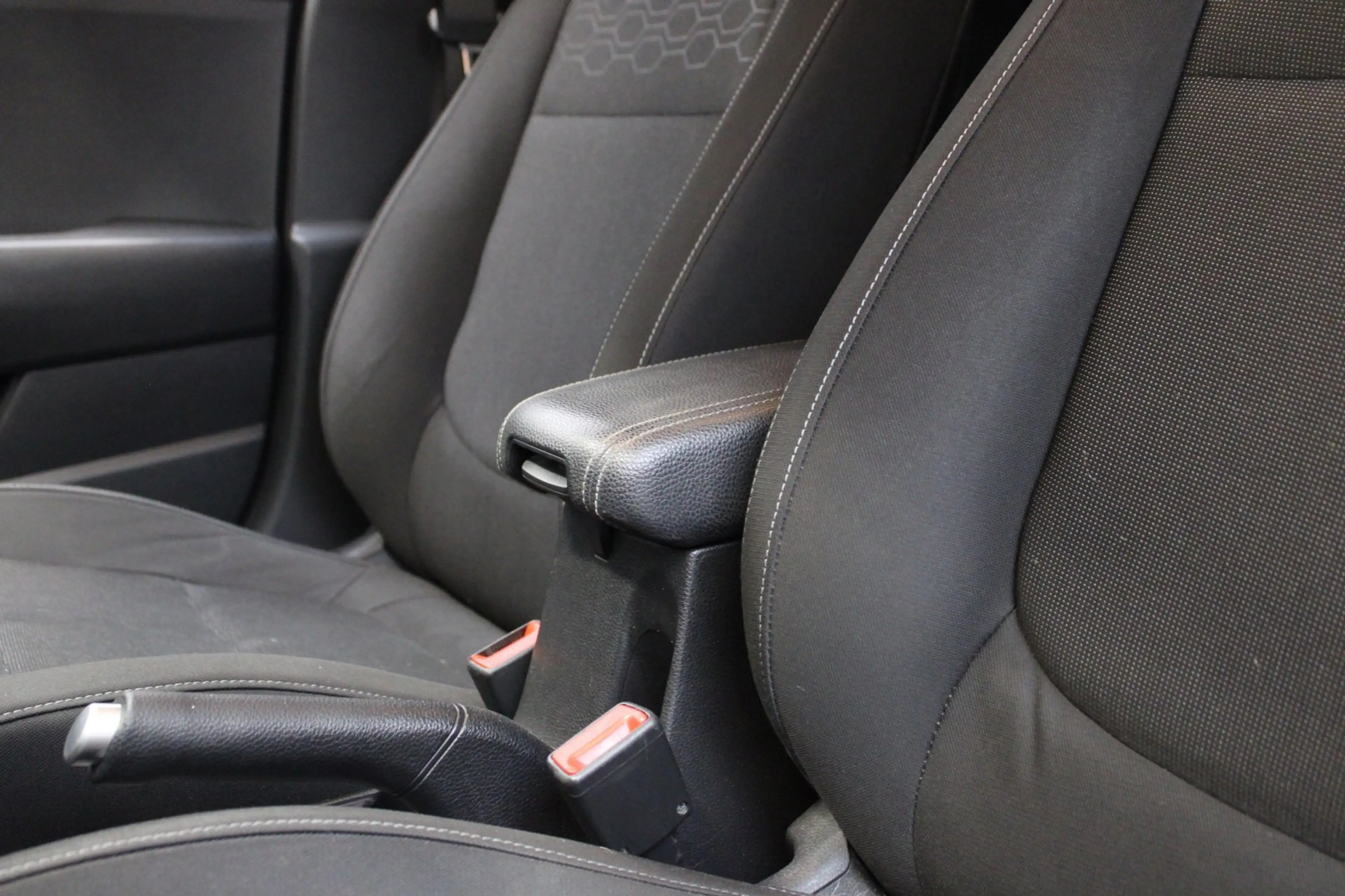 Kia Rio 1.0 TGDI First Edition|Camera|Carplay|Trekhaak|Key — photo 34
