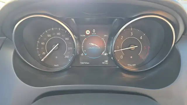 Jaguar E-Pace view 12