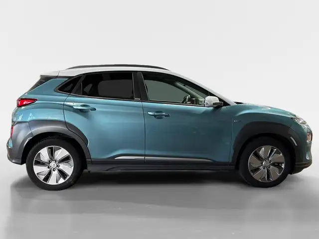 Hyundai Kona view 6
