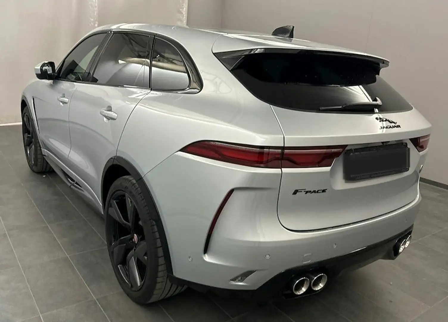 Jaguar F-Pace F-PACE SVR AWD # 23.000 km # Schiebedach Argintiu - 2