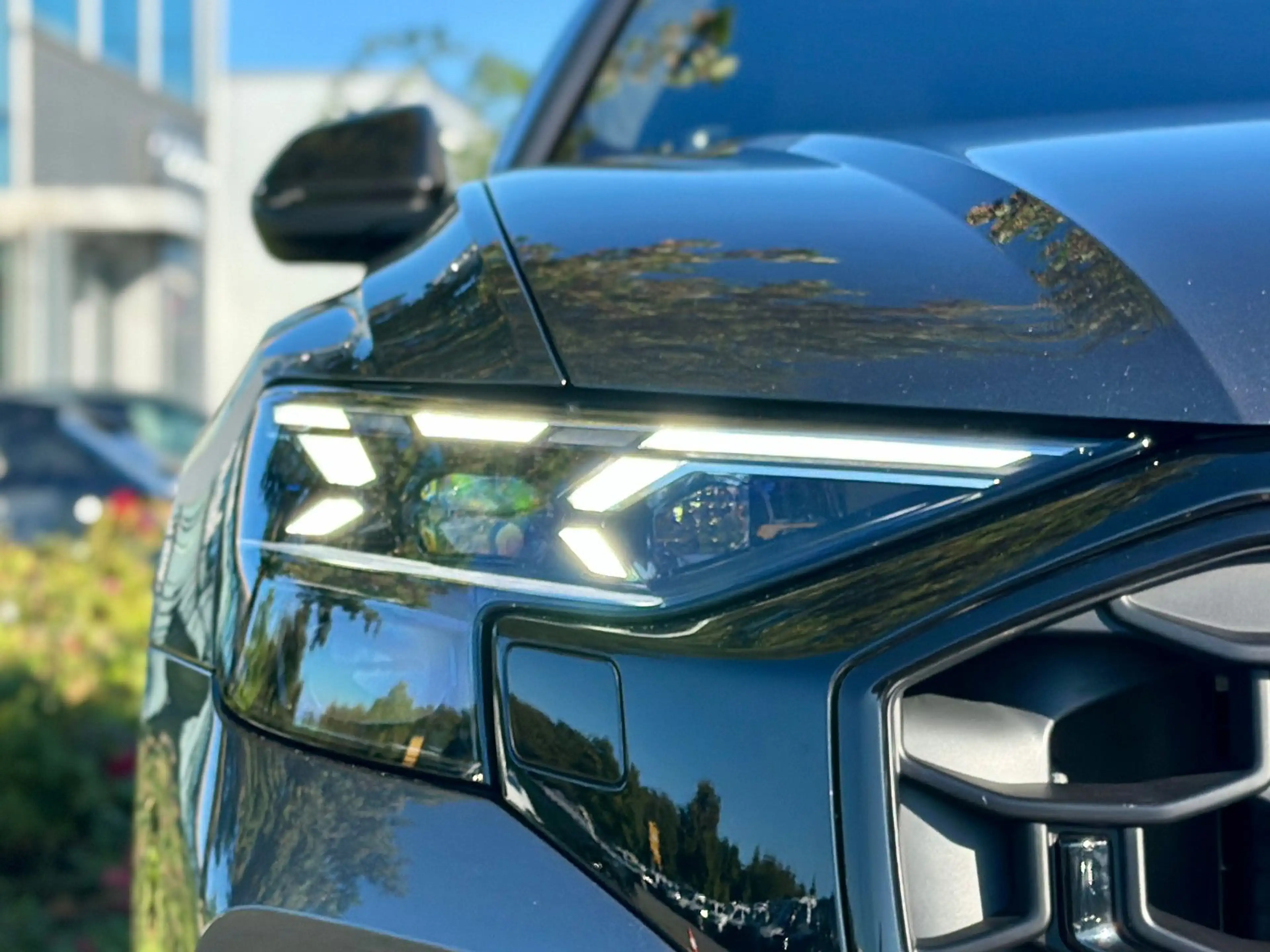Audi SQ8 TFSI qu BLACK PANO AHK STANDHZ LASER B&O HuD — photo 3