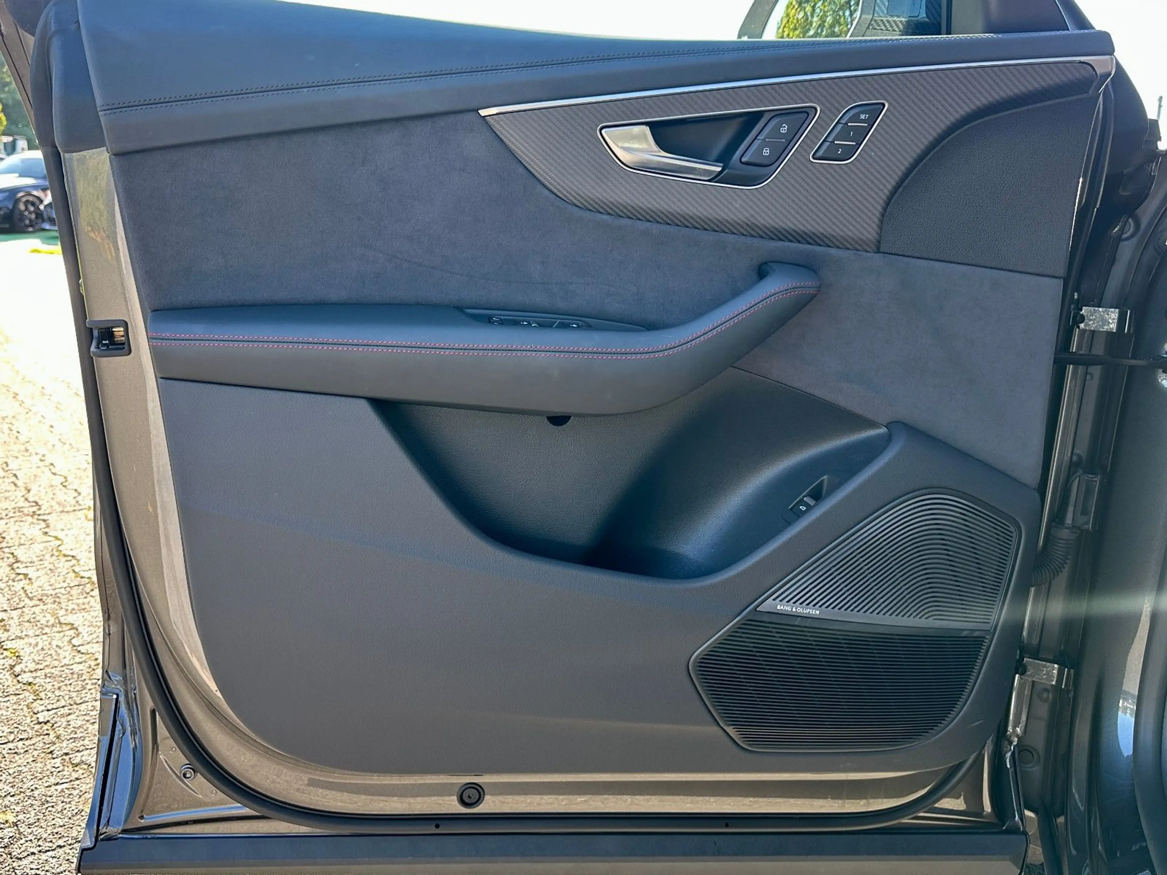 Audi SQ8 TFSI qu BLACK PANO AHK STANDHZ LASER B&O HuD — photo 6