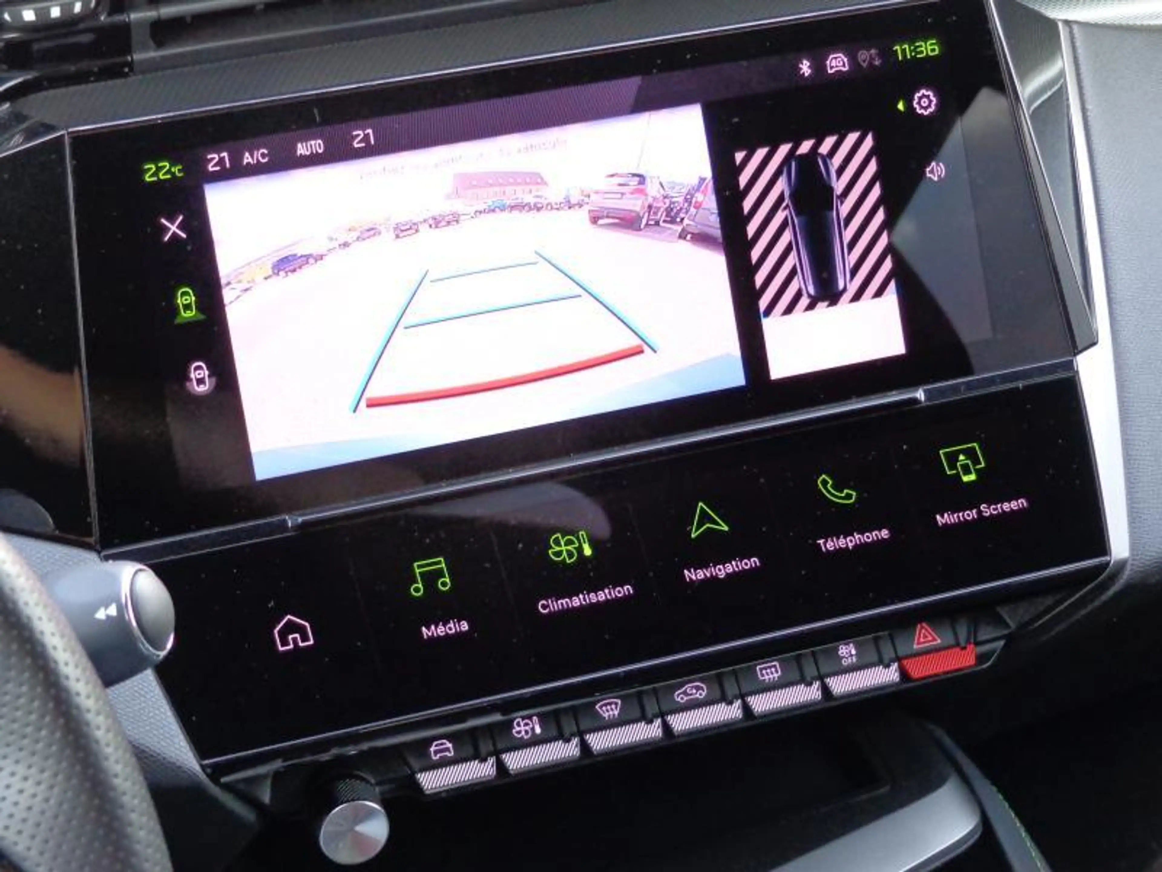 Peugeot 308 MHEV GT e-DCS6 - GPS - Caméra — photo 7