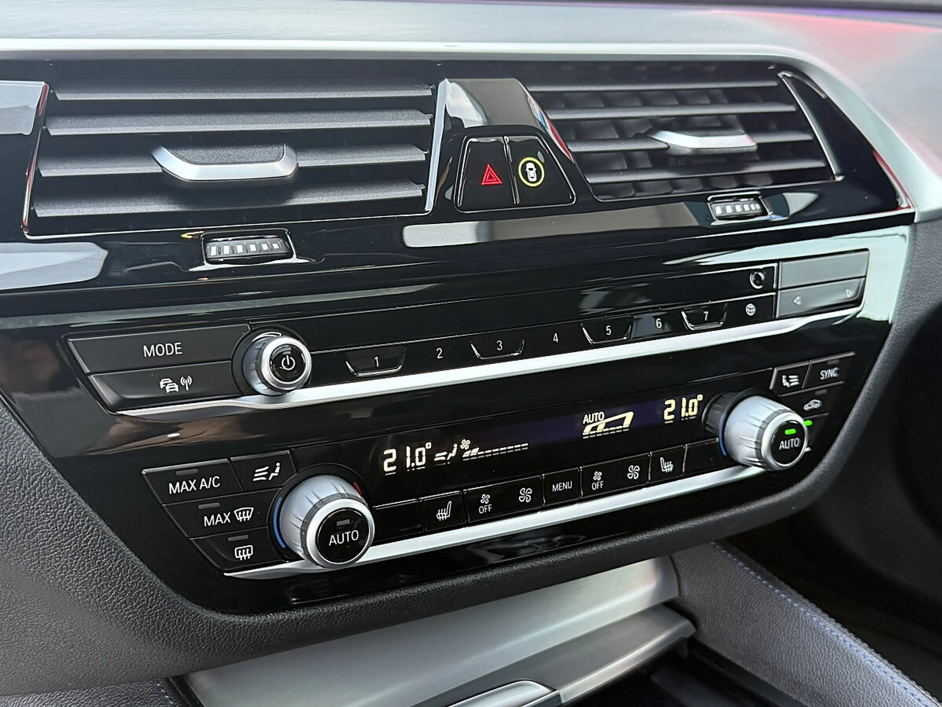BMW 530 e xDrive Aut. — photo 24