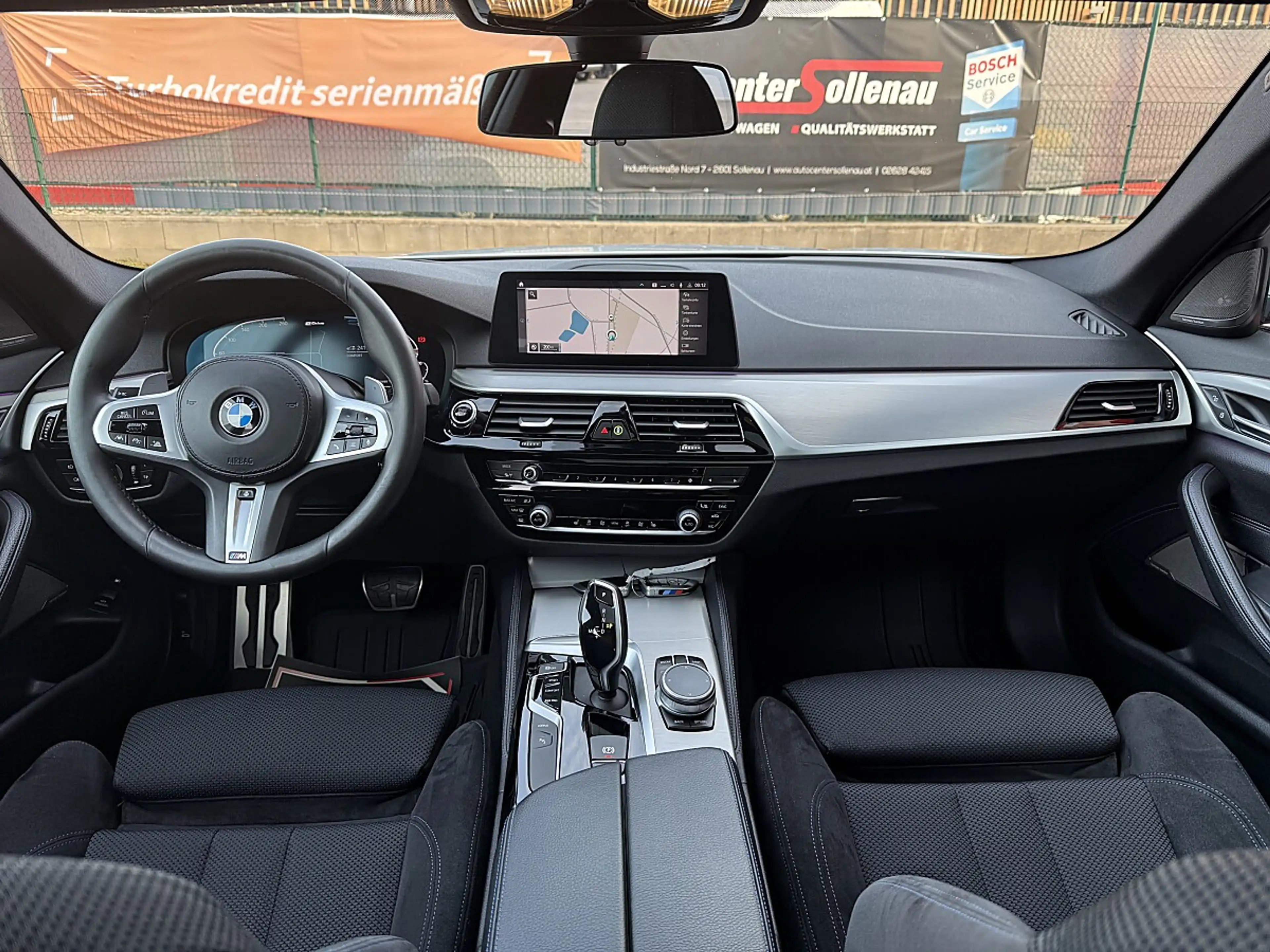 BMW 530 e xDrive Aut. — photo 12