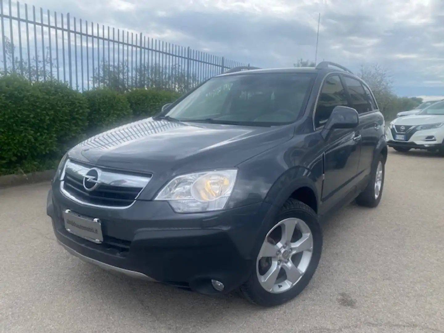 Opel Antara 2.0 CDTI 150CV Cosmo 4X4 VAN 5 POSTI Szürke - 1