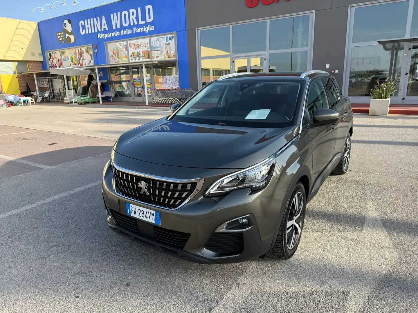 Peugeot 3008 3008 1.5 bluehdi Active Pack; Navi; Telecamera 360 Grigio - 1