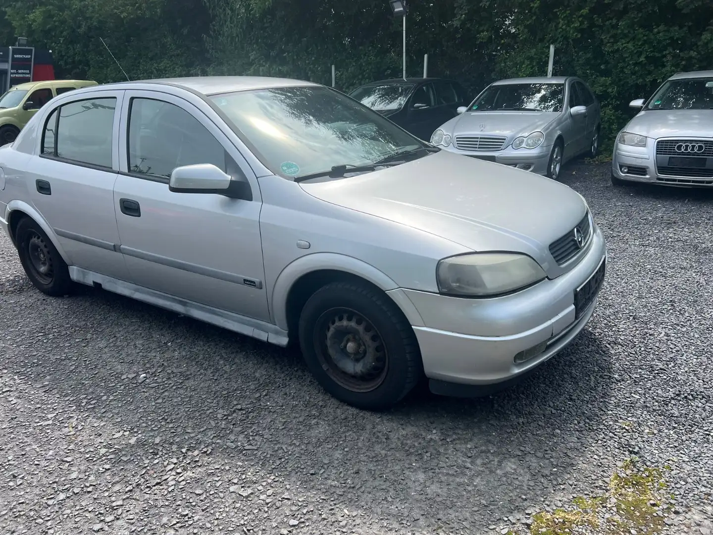 Opel Astra 1.6 16V Comfort Grijs - 1