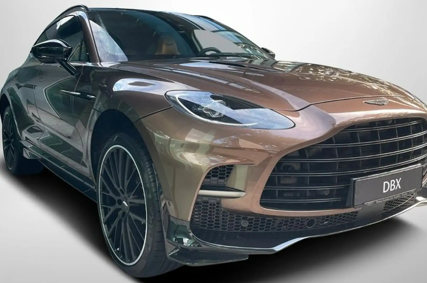 Aston Martin DBX DBX707 Marrón - 2