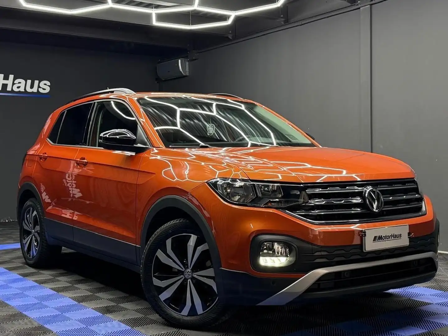 Volkswagen T-Cross 1.0 tsi Style 95cv Orange - 1