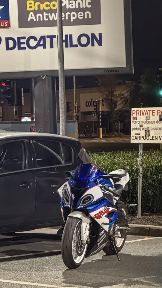 BMW S 1000 RR