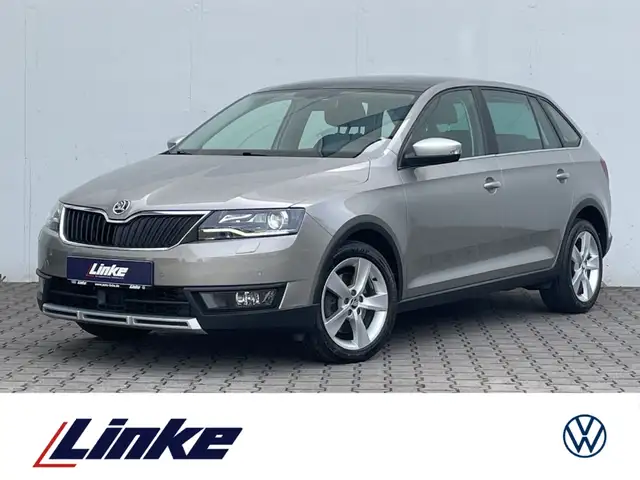 Skoda Rapid/Spaceback Spaceback 1.4 TSI DSG Ambition AHK/Pano/Xenon/PDC/