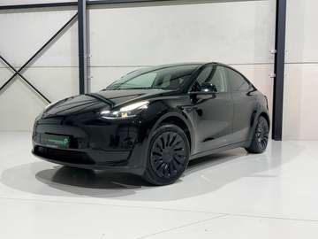Model Y SR full Black! 320PK 29743,8 excl BTW