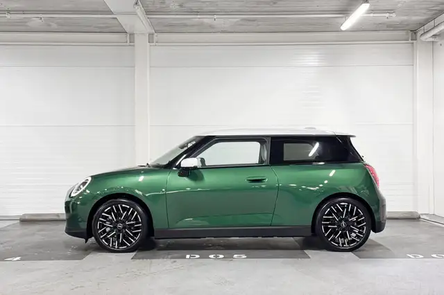 Mini Hatch view 2