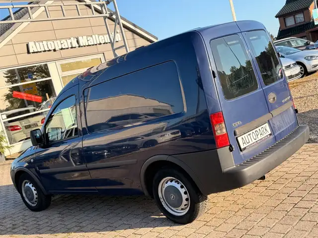 Opel Opel Combo view 4