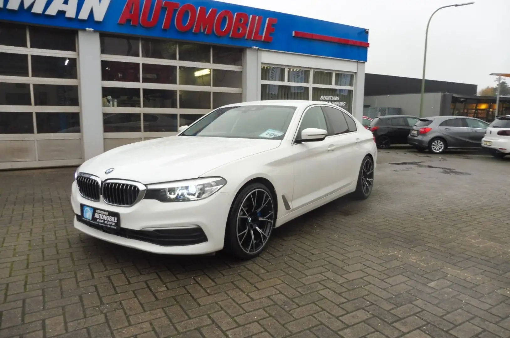 BMW 530 Baureihe 5 Lim. 530 i*AUTOMATIK*EUR6** Weiß - 2