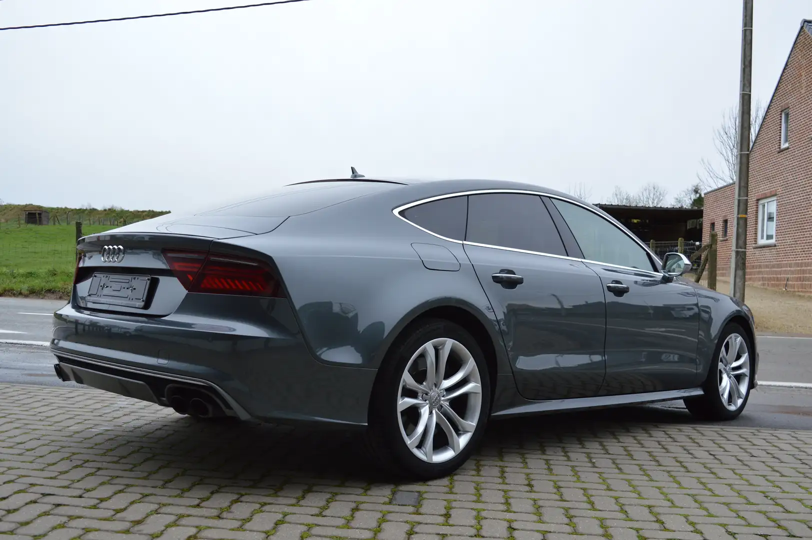 Audi S7 Sportback V8 4.0 TFSI 450 ch 1 MAIN Gris - 2