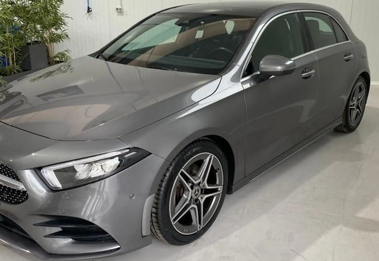 Mercedes-Benz A 180 A 180d 7G-DCT Gris - 2