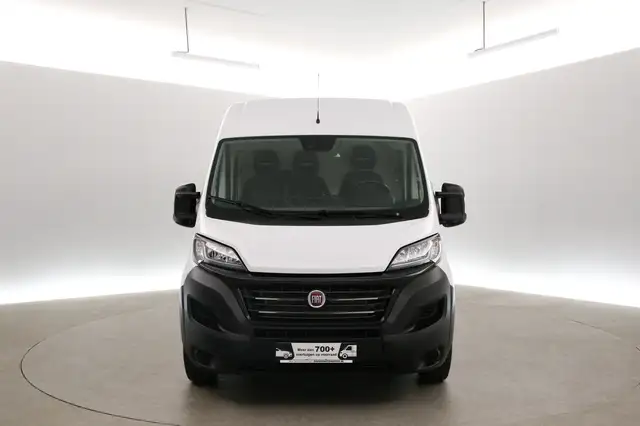 Opel Movano view 7